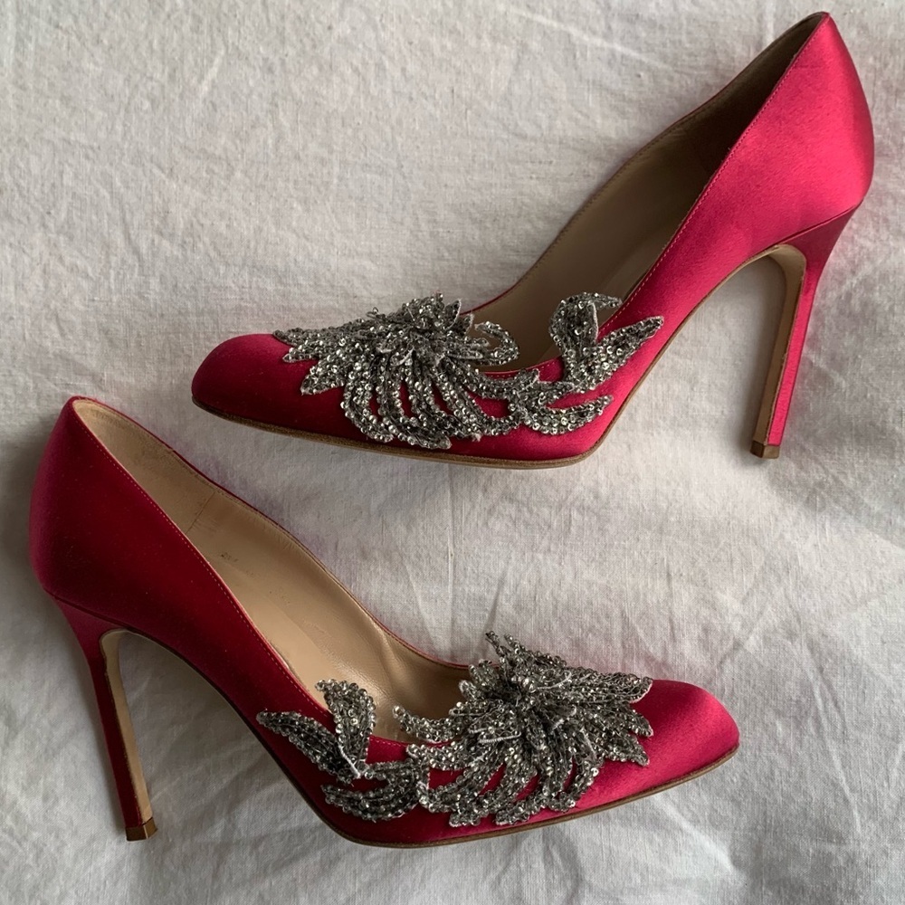 Manolo Blahnik Swan Embellished Satin Pump Heels Silver Sequin Hot Pink Fuschia - Picture 4 of 11